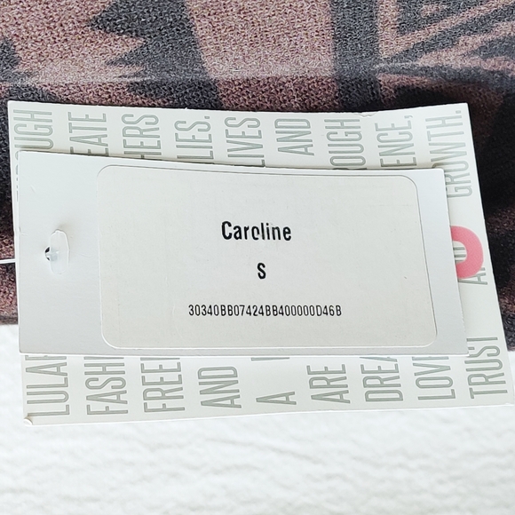 LuLaRoe Cardigan - Picture 5 of 7